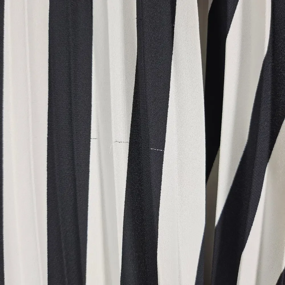 KARL LAGERFELD PARIS WOMEN'S STRIPED WHITE / BLACK PLEATED MIDI SKIRT SIZE 10